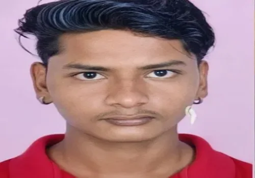 'अस्पताल से भगा दिया...', बेटे की मौत के बाद मां का दर्द; गाजियाबाद में सड़क पर तड़पते रहे 22 वर्षीय राजकुमार