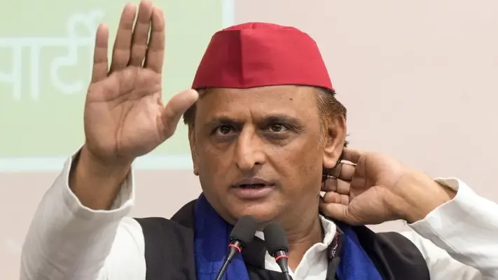 UP News: अब तक पकड़े गये 19 लाख फर्जी मतदाता, सपा अध्यक्ष ने चुनाव आयोग पर साधा निशाना