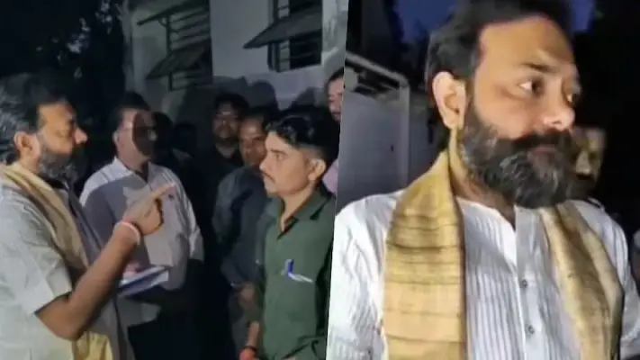 Mahoba News: BJP विधायक ने गोदाम प्रभारी को जड़ा थप्पड़, सरकारी बीज की कालाबाजारी का आरोप