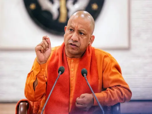UP Cabinet Decisions: कैबिनेट में 22 प्रस्तावों को मंजूरी, किसानों, कर्मचारियों और उद्योगों को मिलेगी राहत