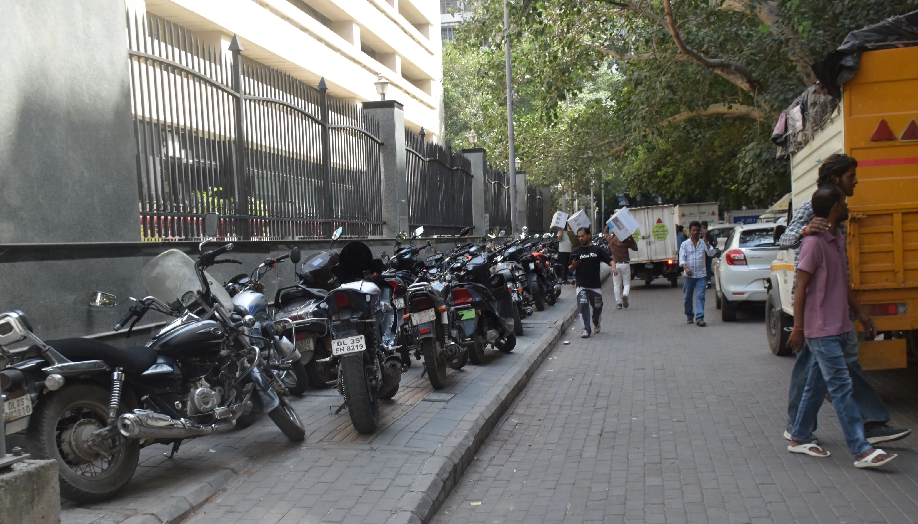 nehru-place-centre-1-1791292586992.webp